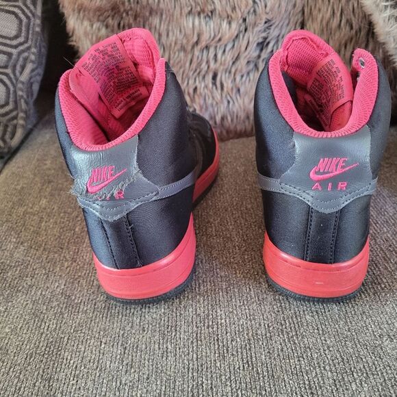 NIKE Air Force One sneakers 2008 US size 6.  334031-001 - Picture 4 of 11